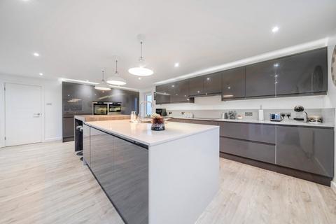 4 bedroom detached house for sale, Cherrywood Gardens, Flackwell Heath, High Wycombe, HP10