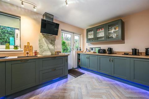 2 bedroom detached bungalow for sale, Roselands, Bexhill-On-Sea
