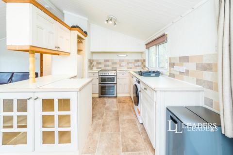 4 bedroom house to rent, Turners Hill Road, Worth, RH10