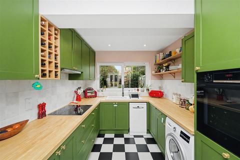 3 bedroom terraced house for sale, Gordon Hill, Enfield