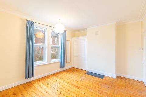 undefined, Roundhay Avenue, Leeds LS8