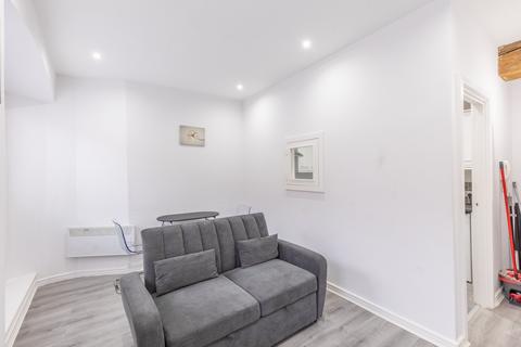 1 bedroom flat to rent, Sparrow Wharf, 32 The Calls, Leeds LS2
