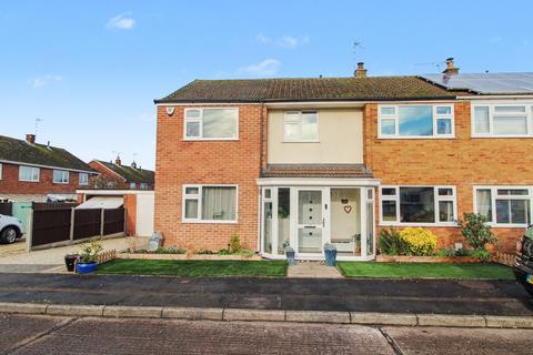 4 bedroom semi-detached house for sale, Springwell Close, Leicester LE8