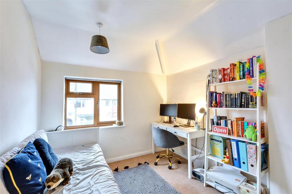 Bedroom 2.jpeg