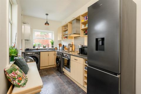 2 bedroom terraced house for sale, Scott Street, Bishopthorpe Road, York YO23 1NS