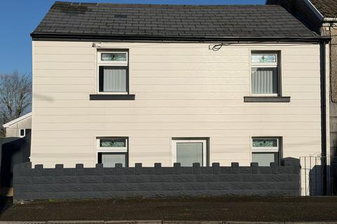 3 bedroom semi-detached house for sale, Loughor, Swansea SA4