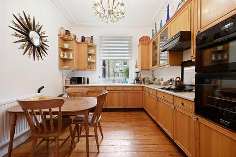 5 bedroom terraced house for sale, Stanlake Road, London, W12