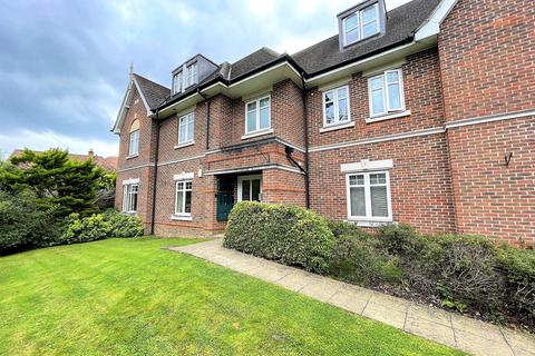 Douglas Court, Fleet GU51