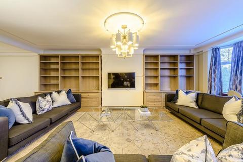 4 bedroom flat to rent, Four Bedroom Three Bathroom Apartment To Let Strathmore Court St Johns Wood NW8