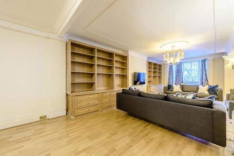 4 bedroom flat to rent, Four Bedroom Three Bathroom Apartment To Let Strathmore Court St Johns Wood NW8