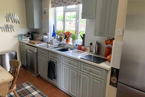 3 bedroom end of terrace house to rent, Lower Woodcott, Whitchurch, Hampshire