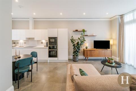 2 bedroom mews for sale, Martineau Drive, Harborne, Birmingham, B32