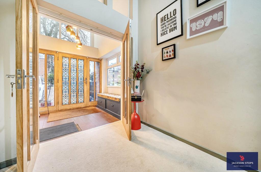 Entrance Hall/Porch
