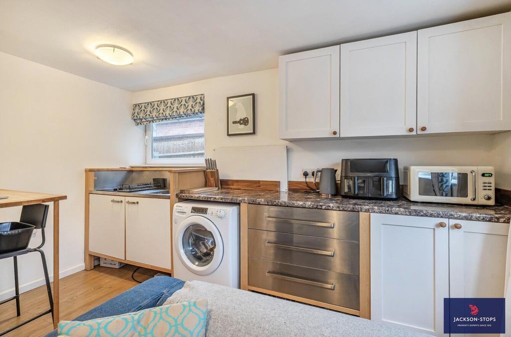 Annexe Kitchen