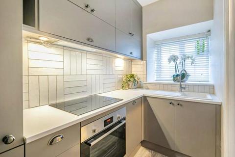 undefined, Portsmouth Road, Guildford, Surrey, GU2