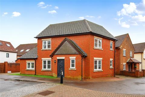 3 bedroom detached house for sale, Kiln Avenue, Haslemere, Surrey, GU27