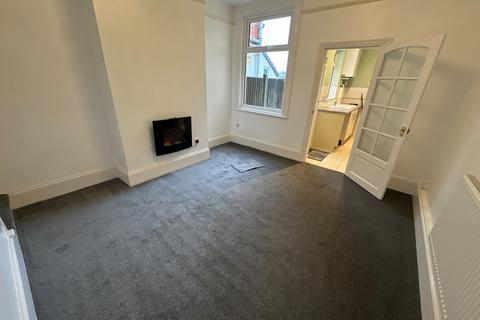3 bedroom terraced house for sale, Frederick Street, Stapenhill, Burton-on-Trent, DE15