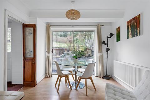 3 bedroom semi-detached house for sale, Barn Crescent, Purley CR8