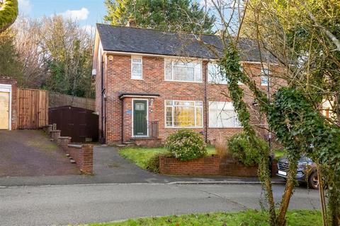 Barn Crescent, Purley CR8