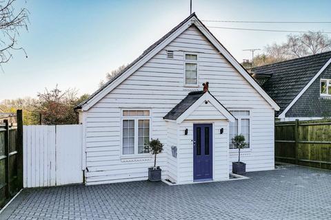 3 bedroom detached house for sale, Hartley Road, Cranbrook