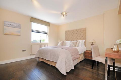 3 bedroom apartment to rent, Boydell Court, St. Johns Wood Park, London, NW8