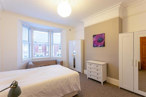undefined, Warton Terrace, Heaton, Newcastle upon Tyne