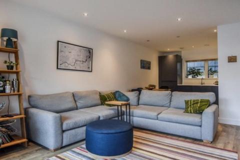 1 bedroom flat to rent, Ardens Building, 7 Wyke Road, London, E3