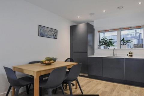 1 bedroom flat to rent, Ardens Building, 7 Wyke Road, London, E3
