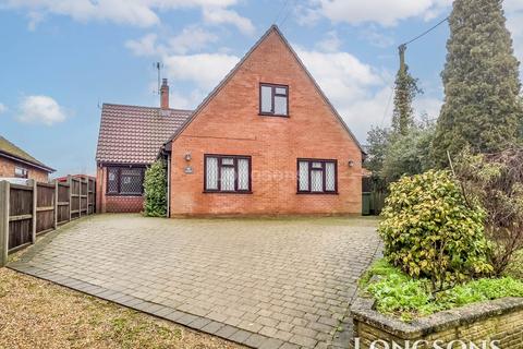 4 bedroom detached house for sale, Willow Corner, Carbrooke