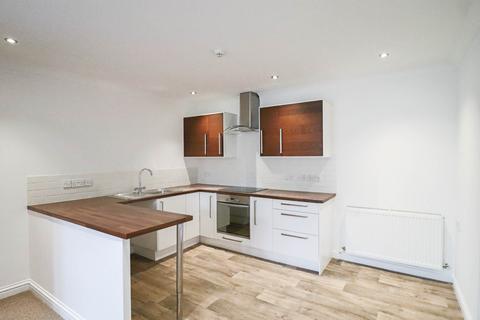 2 bedroom flat for sale, Milton Road, Milton - Superb First Time Buyers Opportunity