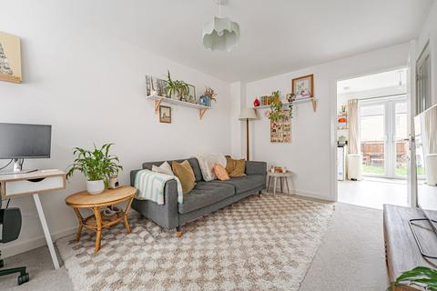 2 bedroom end of terrace house for sale, Nuthatch Road, Sprowston