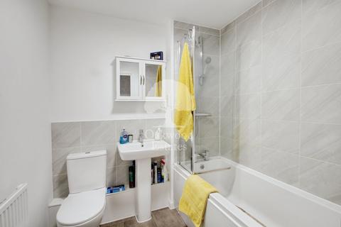 1 bedroom apartment for sale, Kenyon Way, Langley SL3