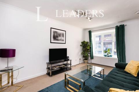 2 bedroom terraced house to rent, Gorringes Brook, RH12