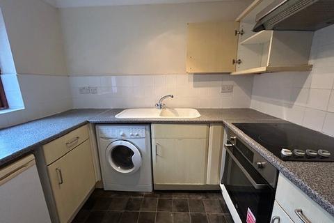 2 bedroom apartment to rent, Claremont Heights, CO1