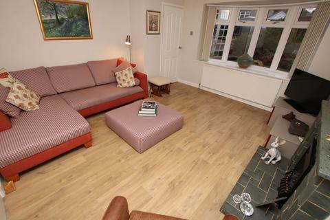 3 bedroom detached house for sale, Rosedale Gardens, Barnsley