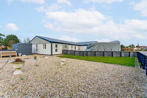 5 bedroom detached bungalow for sale, Glebe Road, Watton