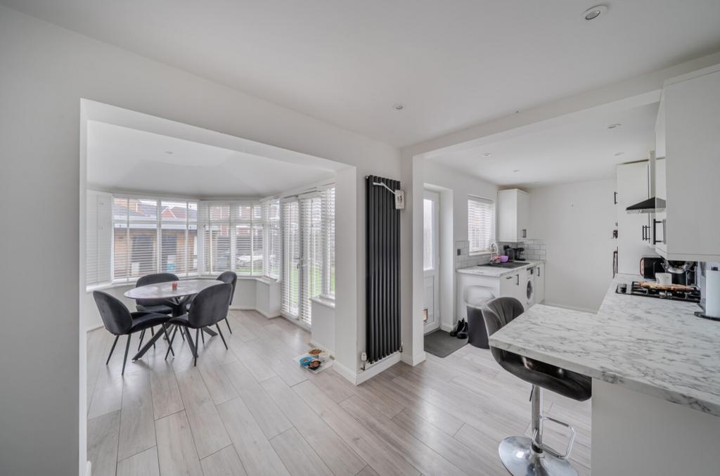 1401242-11-696e0ec0ec183