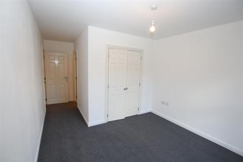 2 bedroom flat to rent, Park Cliff Road, Ingress Park, Greenhithe