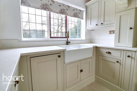 4 bedroom detached house for sale, Cantors Way, MALMESBURY