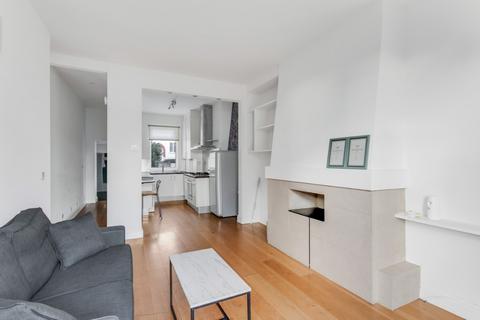 2 bedroom apartment to rent, Ingham Road, West Hampstead, NW6