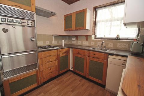 3 bedroom terraced house to rent, Cromwell Road , Hounslow, TW3