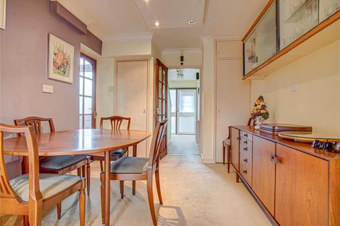 undefined, Braemar Close, Lawns, Swindon, Wiltshire, SN3