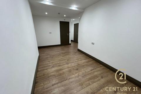 1 bedroom in a house share to rent, Norwood Road, SOUTHALL UB2