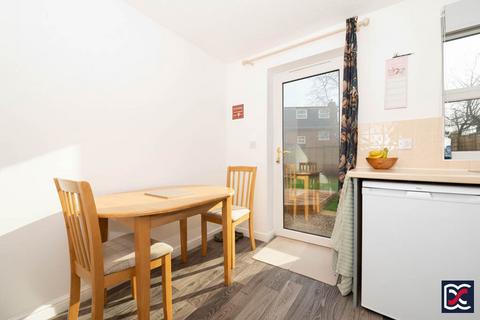 2 bedroom end of terrace house for sale, Bennett Close, Daventry NN11