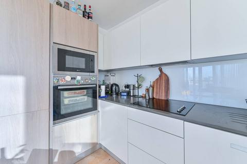 1 bedroom flat to rent, Duke of Wellington Avenue, Woolwich, London, SE18