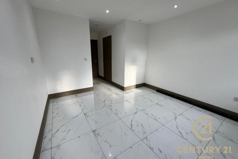 Norwood Road, SOUTHALL UB2