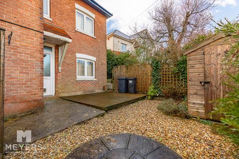 St Albans Crescent, Bournemouth, BH8 9