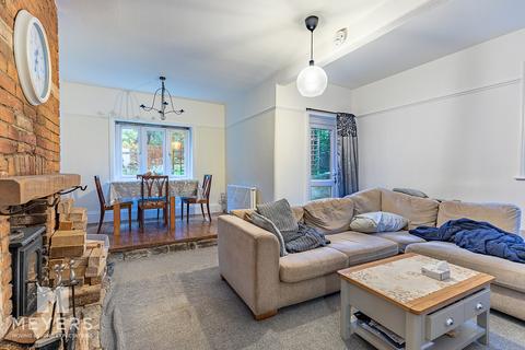 2 bedroom flat for sale, St Albans Crescent, Bournemouth, BH8 9EW
