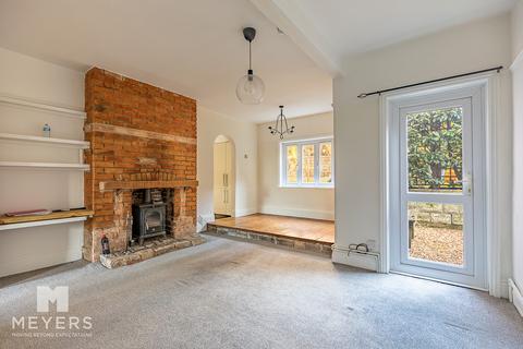 2 bedroom flat for sale, St Albans Crescent, Bournemouth, BH8 9EW