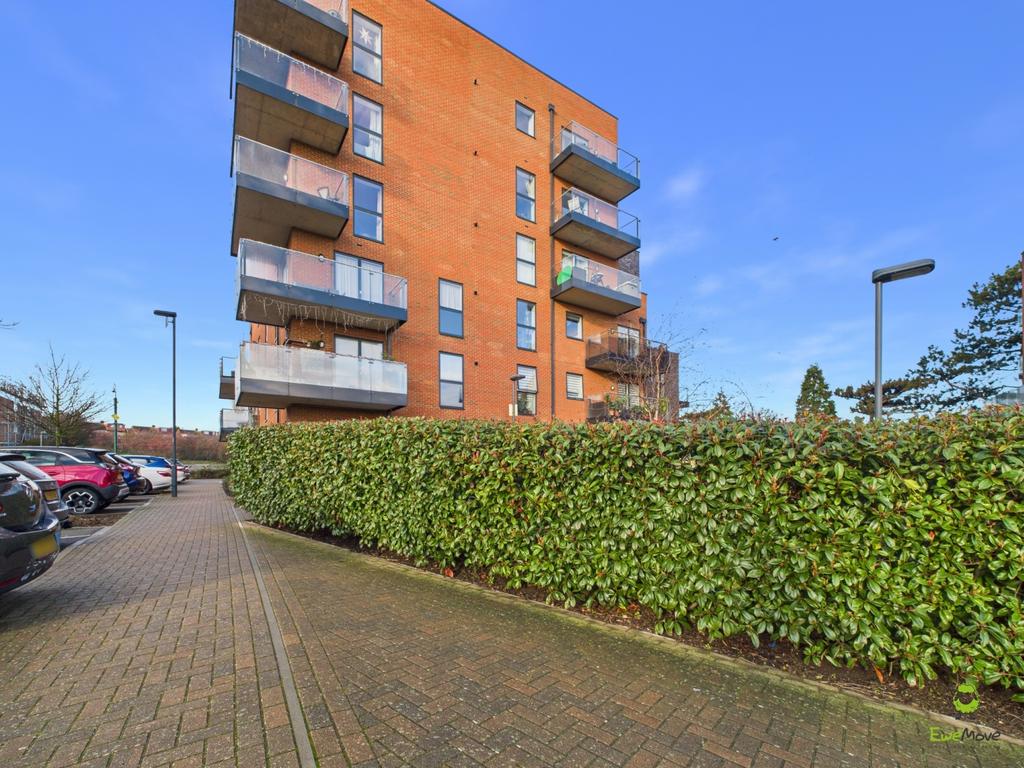 Presented by Kevin at Ewe Move Bexleyheath and Dart